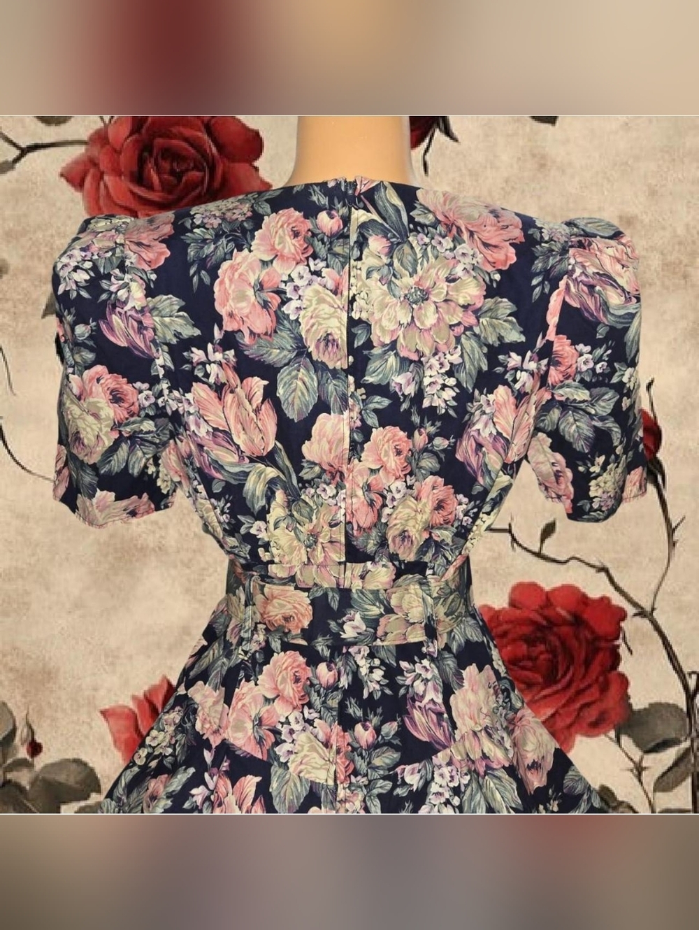 Dress - Picture 4 of 8